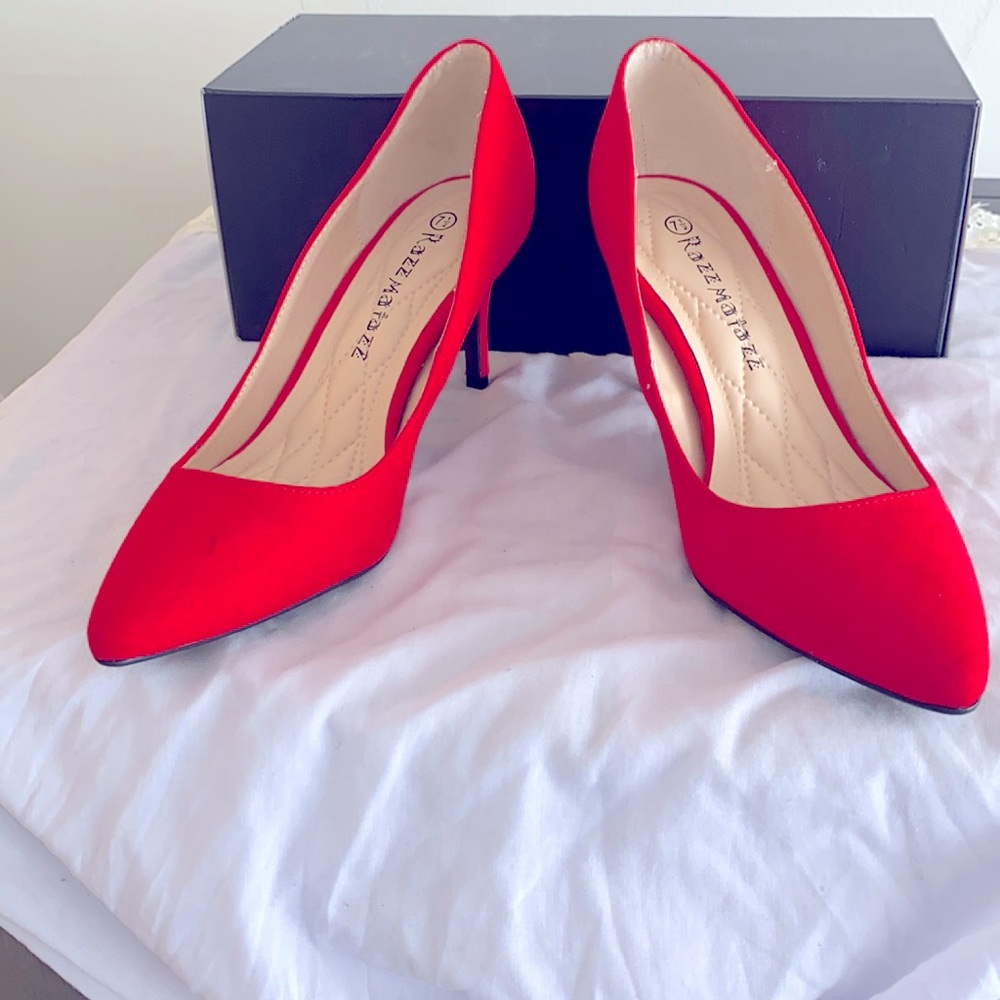 Pointy Toes Mild Heels